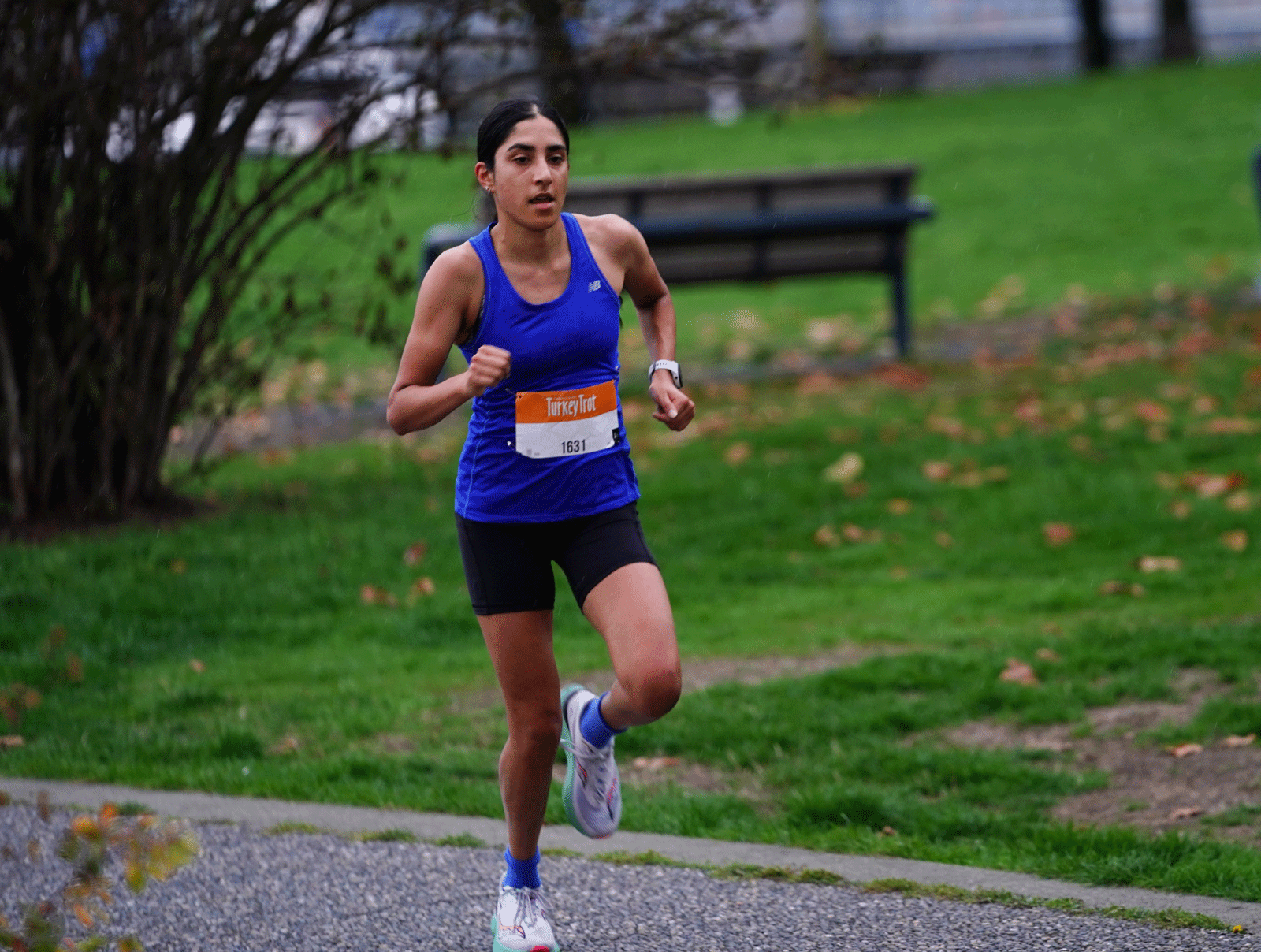 Ria Gill competing during the Vancouver Turkey Trot where she achieved a time of 37:38, placing her 5th all-time for the event.