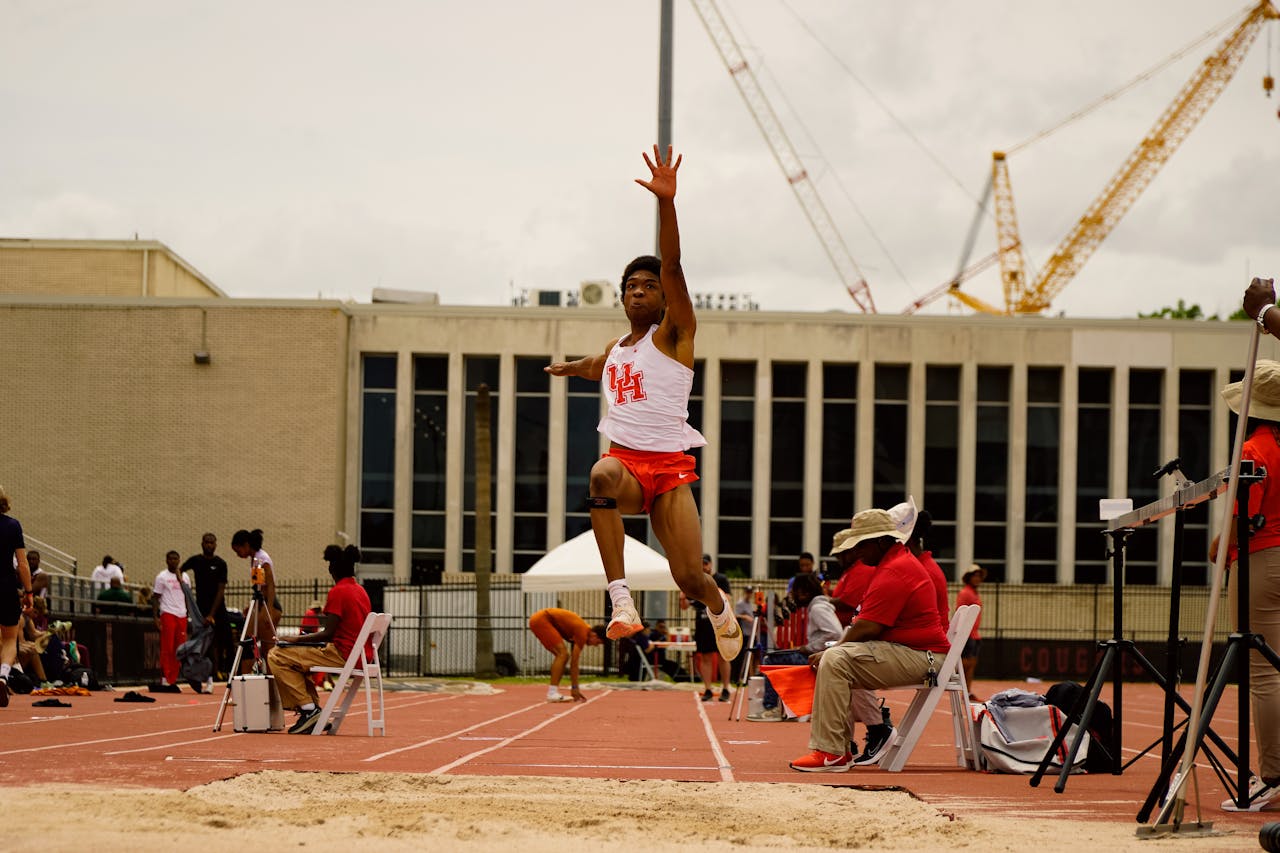 D1 vs D2 vs D3: How the NCAA Divisions Differ and How to Find Your Level in Track and Field